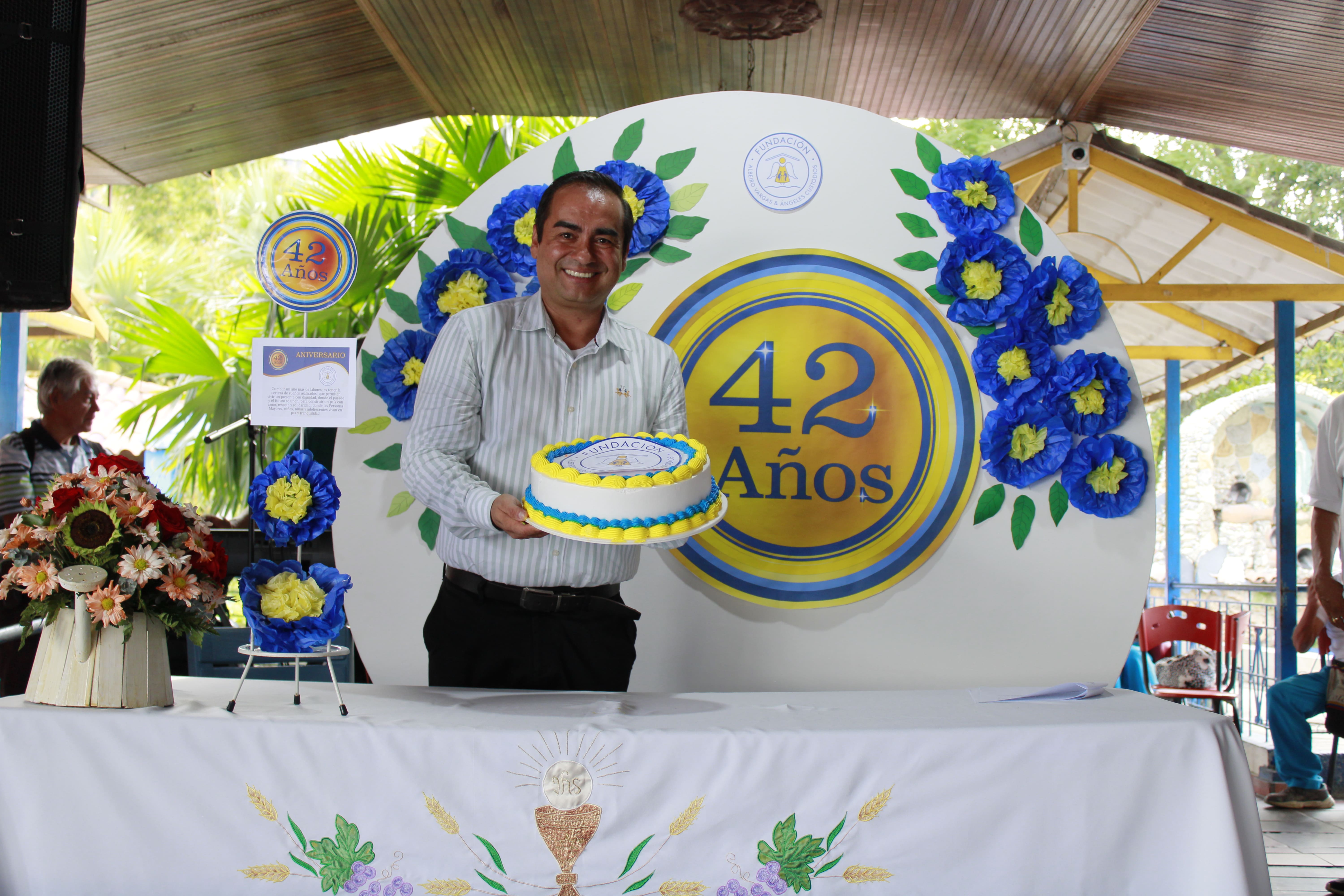 Aniversario 42